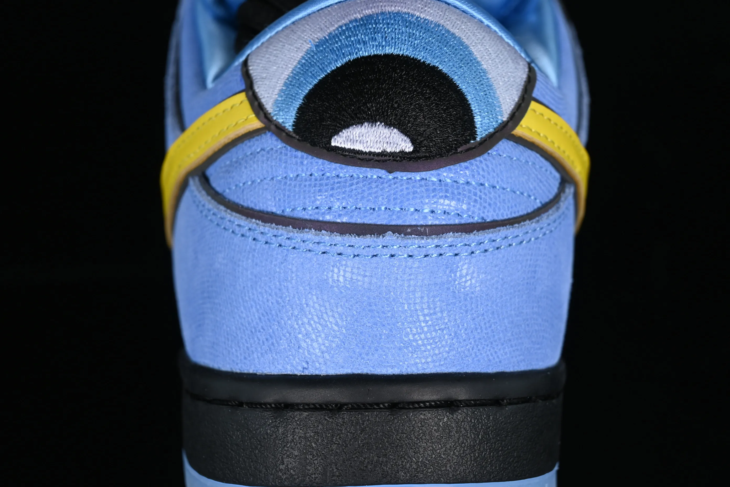 All Categories Nk SB Dunk Series Nk SB Dunk Low Low-top sneakers Pure original version The Powerpuff Girls x Nk SB Dunk Low Powerpuff Girls joint model Low-top casual sneakers FZ8320-400